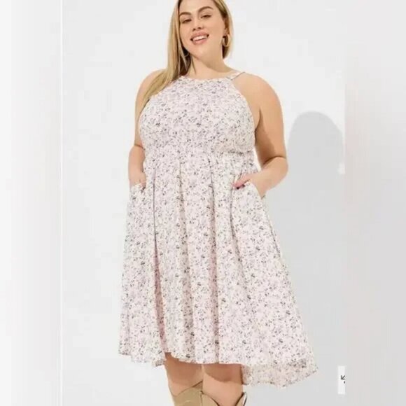 torrid Dresses & Skirts - NWT Torrid Ditsy Floral Dew Challis Halter Hi Low Dress in Size 2 (18/20)